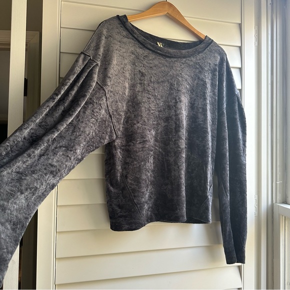 Free People Velvet Gray Sweater - Picture 4 of 4